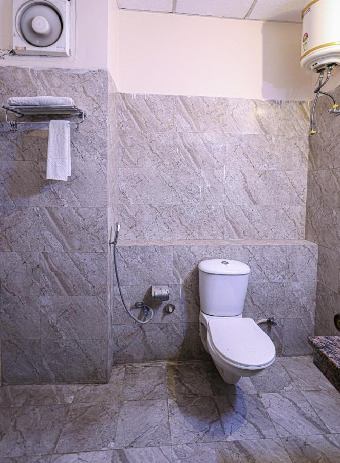 Hotel The Leaf - Gomti Nagar Lucknow Zewnętrze zdjęcie