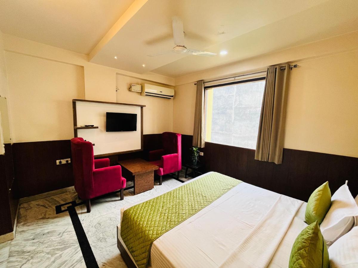 Hotel The Leaf - Gomti Nagar Lucknow Zewnętrze zdjęcie