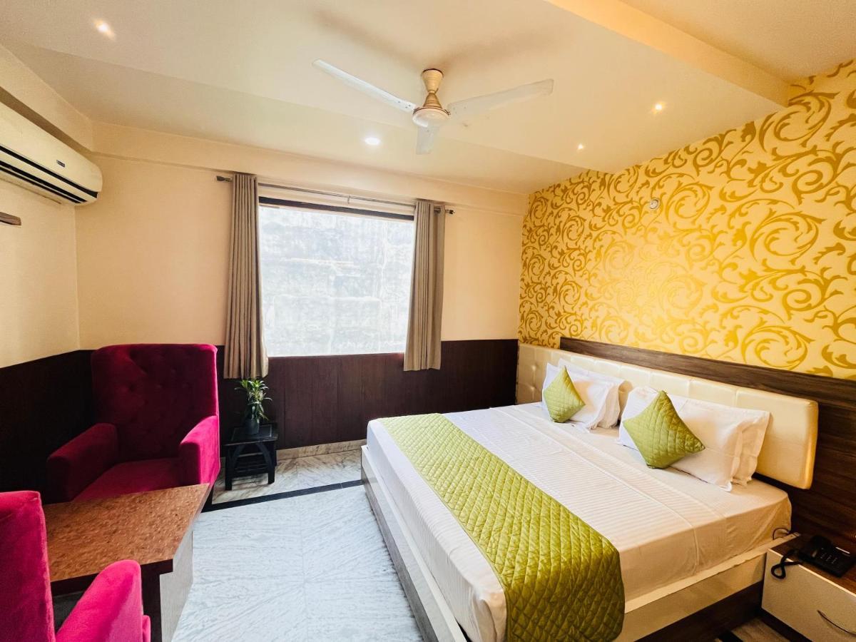 Hotel The Leaf - Gomti Nagar Lucknow Zewnętrze zdjęcie
