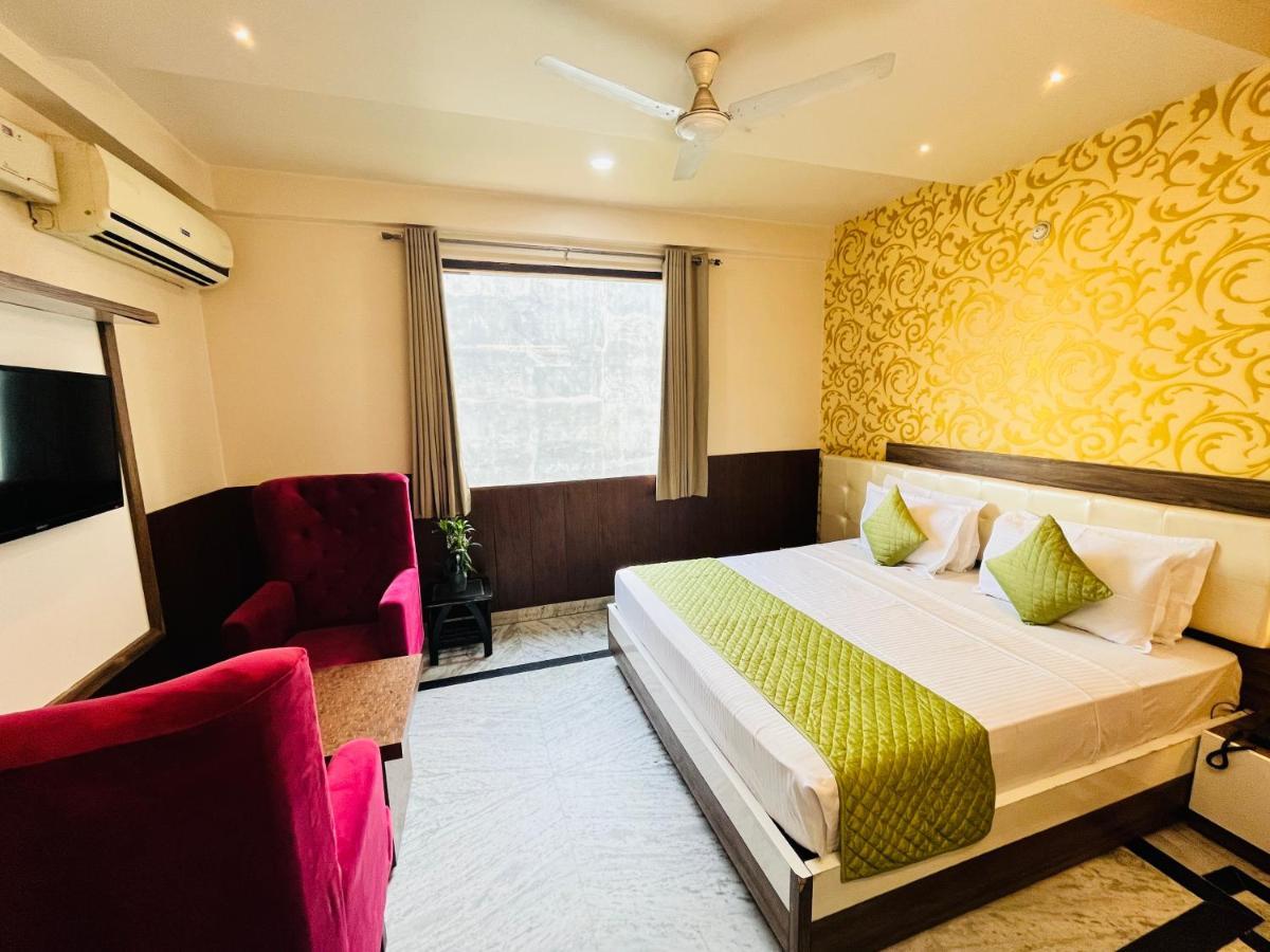 Hotel The Leaf - Gomti Nagar Lucknow Zewnętrze zdjęcie