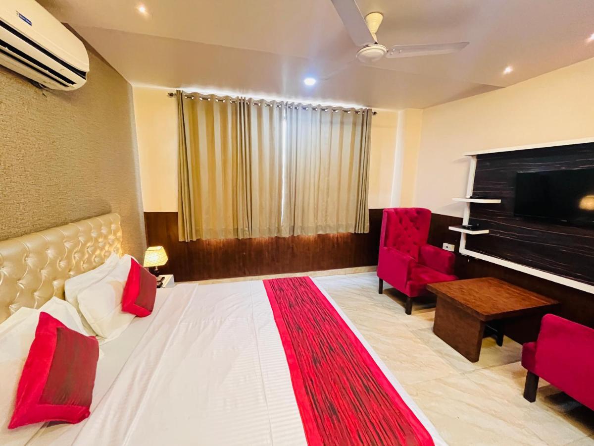 Hotel The Leaf - Gomti Nagar Lucknow Zewnętrze zdjęcie