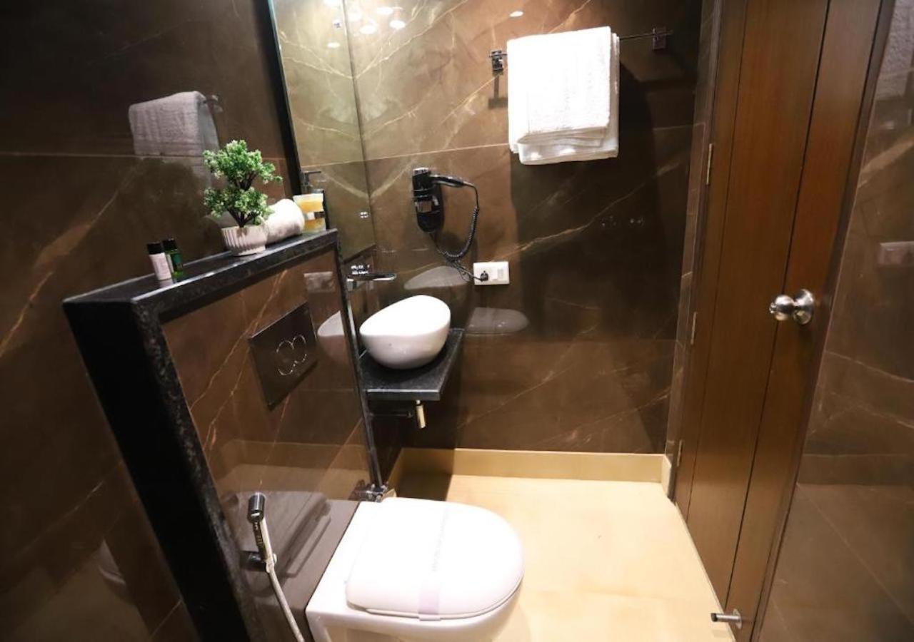 Hotel The Leaf - Gomti Nagar Lucknow Zewnętrze zdjęcie